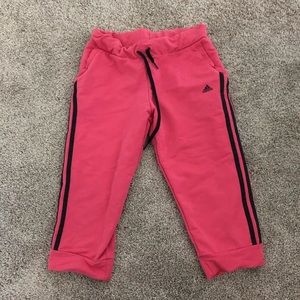 Cute Adidas sports pants size Medium excellent condition